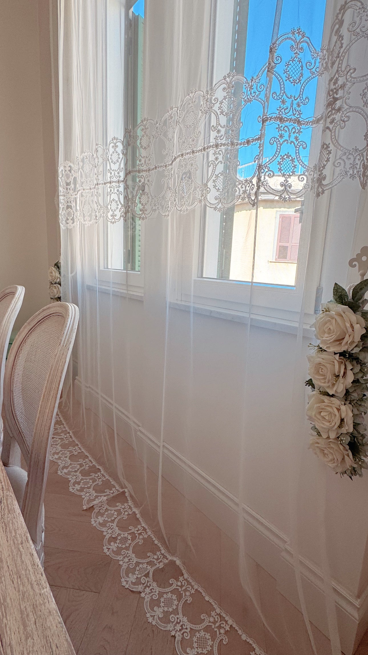 Tenda in tulle e pizzo