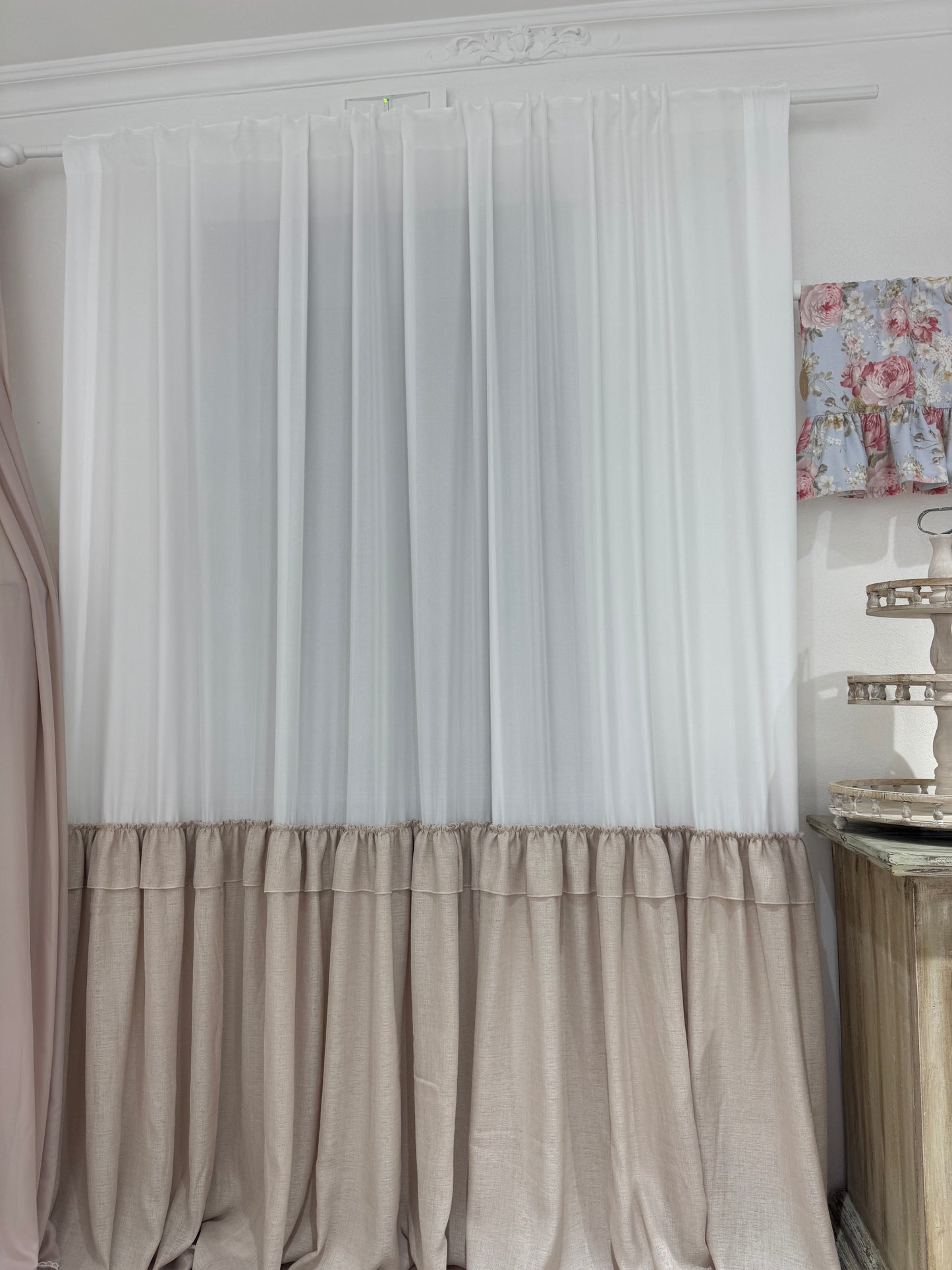 Tenda in georgette con balza e gonnellone a contrasto – 250×290