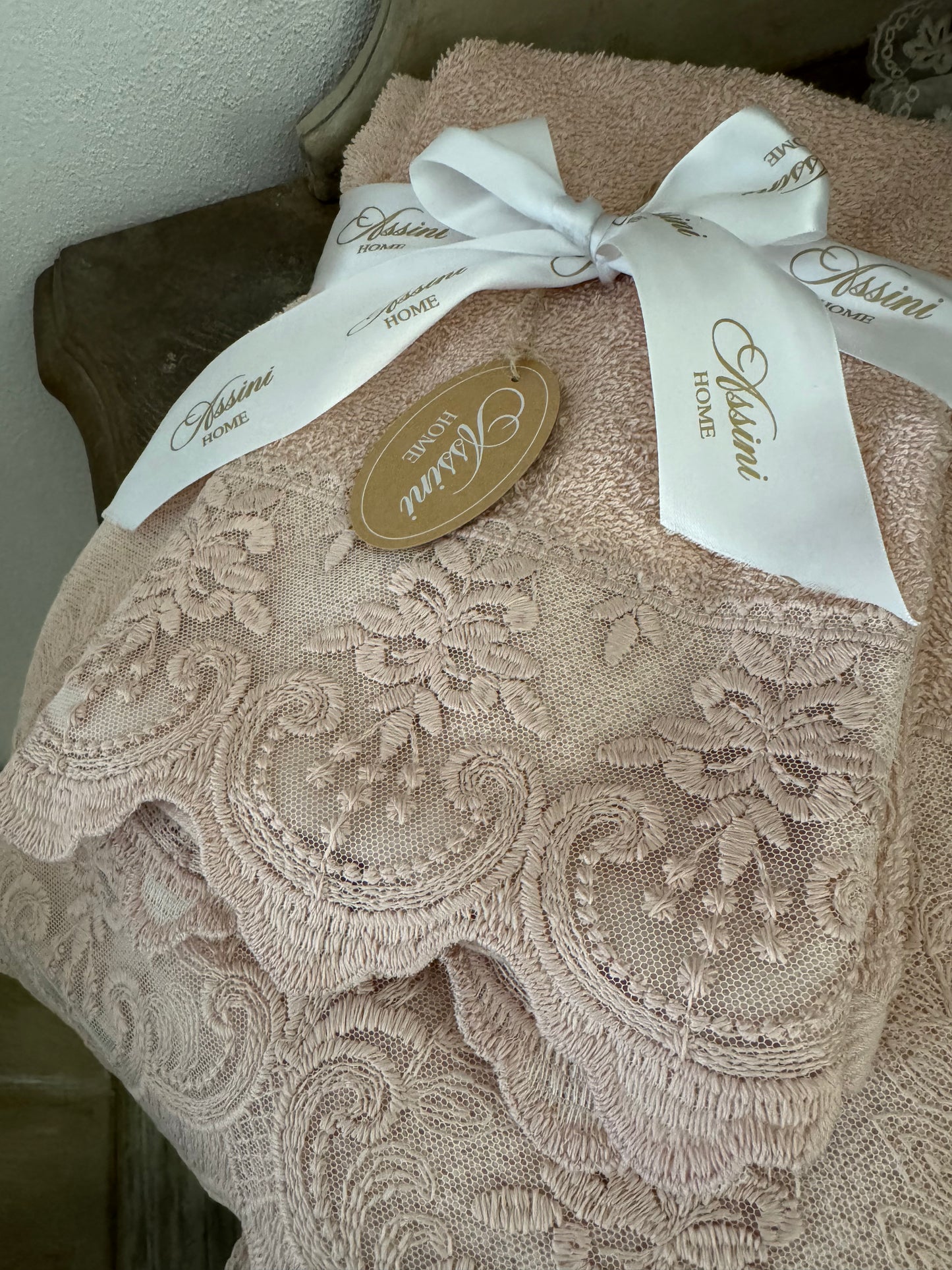 Coppia asciugamano rosa cipria con pizzo