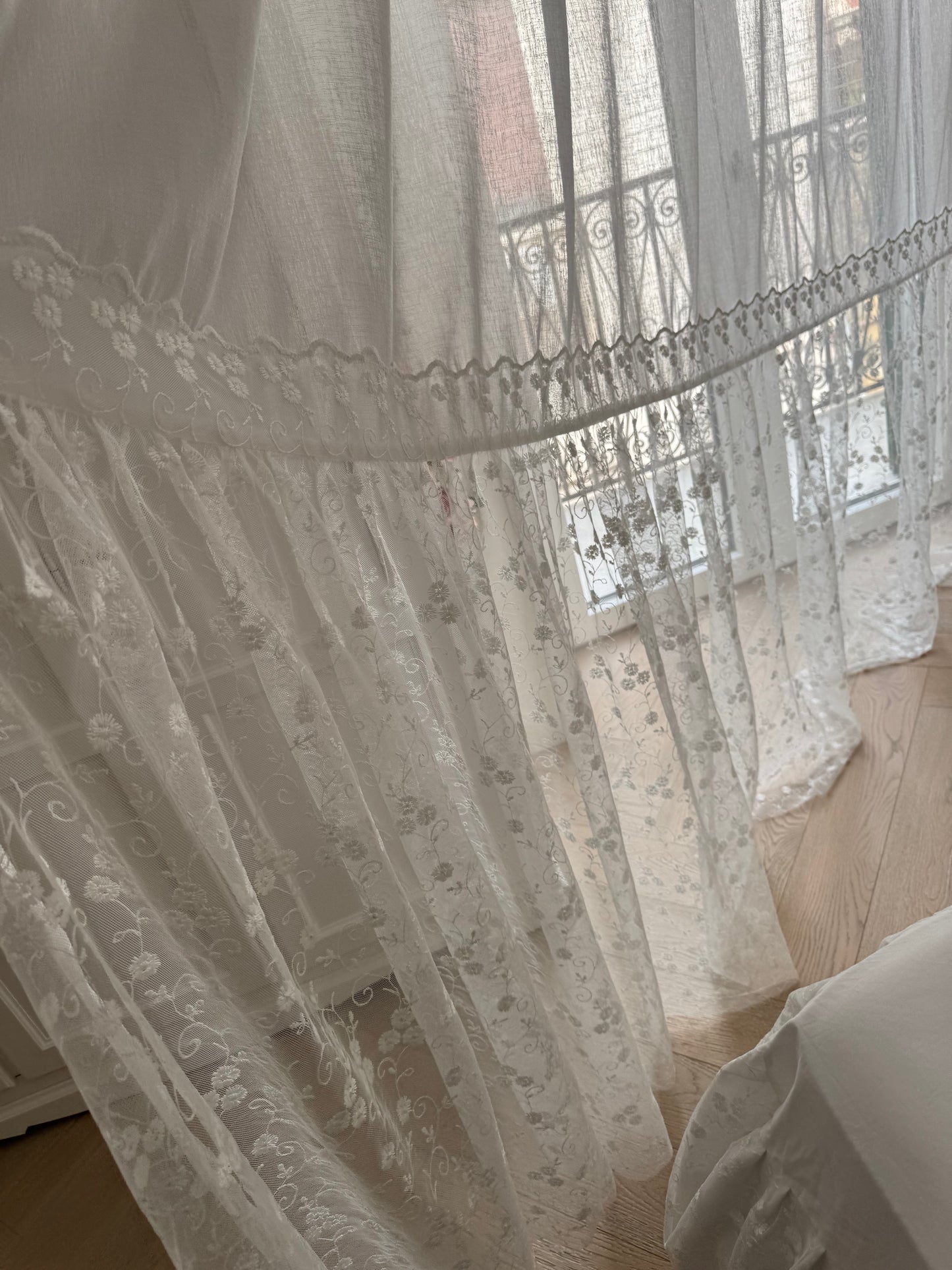 Elegance – Tenda in Misto Lino e Pizzo